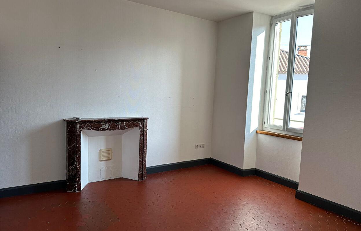 appartement 3 pièces 100 m2 à louer à Saint-Martin-de-Crau (13310)