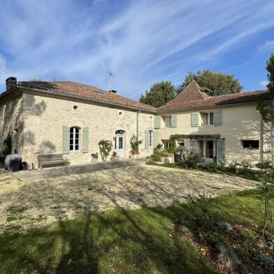 Maison 11 pièces 645000 €