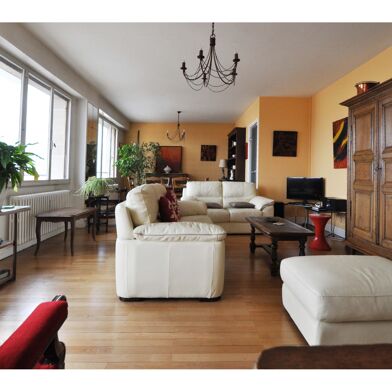 Appartement 5 pièces 212000 €