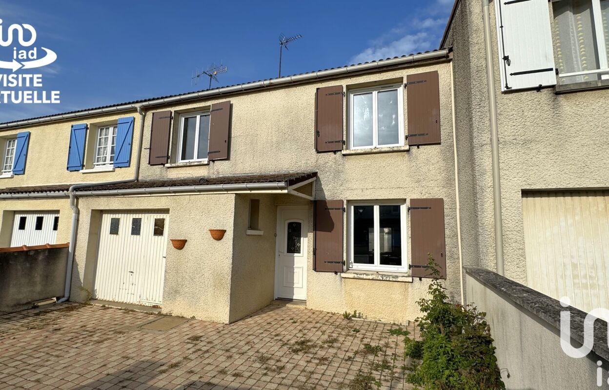 maison 5 pièces 115 m2 à vendre à Fontenay-le-Comte (85200)