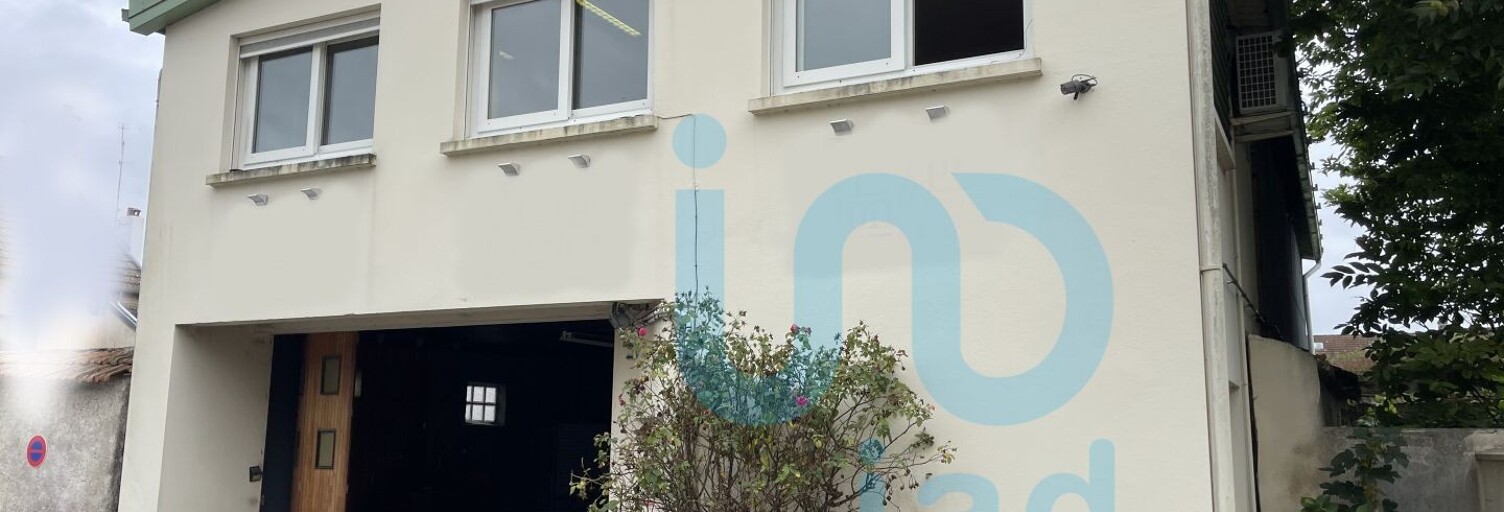 Commerce  475 m² à vendre à Fontenay-Trésigny (77610)