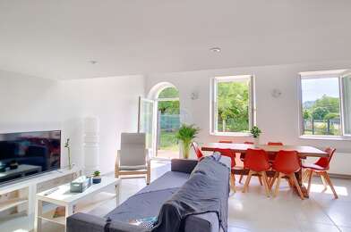 Maison 5 pièces 1400 €