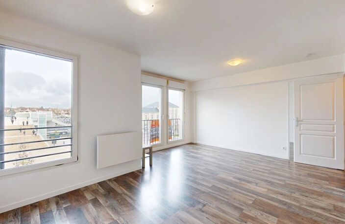 A LOUER – Appartement 2 pièces face à la gare de Chartres — photo 3