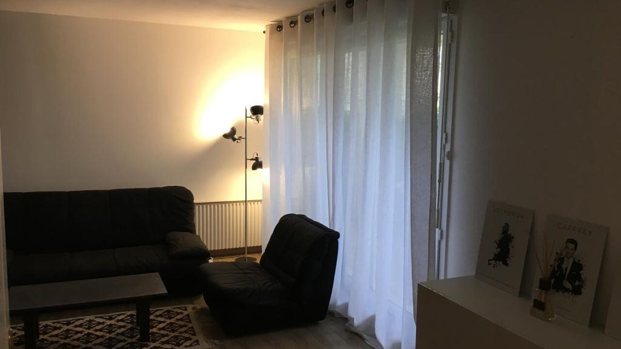 appartement 1 pièces 36 m2 à louer à Montigny-le-Bretonneux (78180)