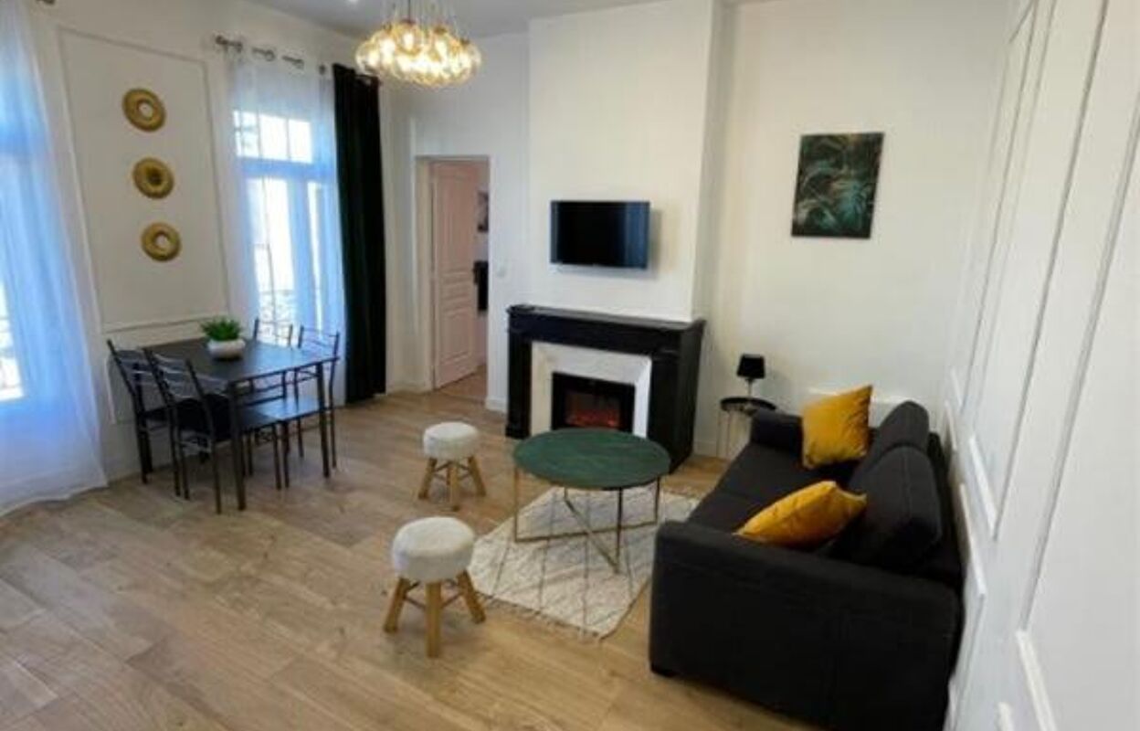 appartement 2 pièces 40 m2 à vendre à Nîmes (30000)