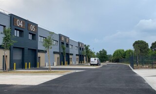 Commerce 1 Pièce 493 m² à louer à Meyreuil (13590)