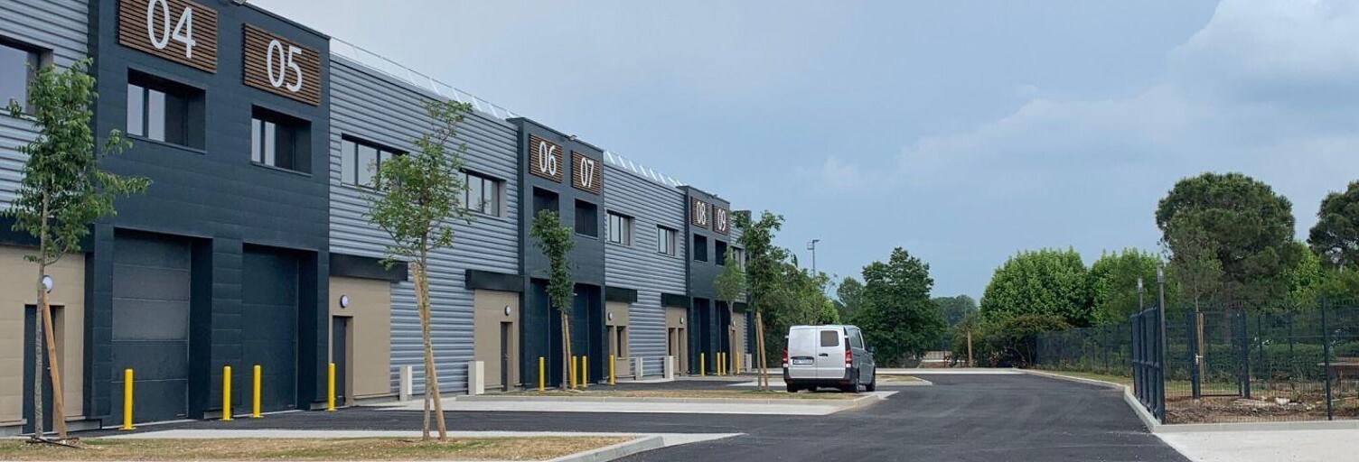 Commerce 1 Pièce 493 m² à louer à Meyreuil (13590)