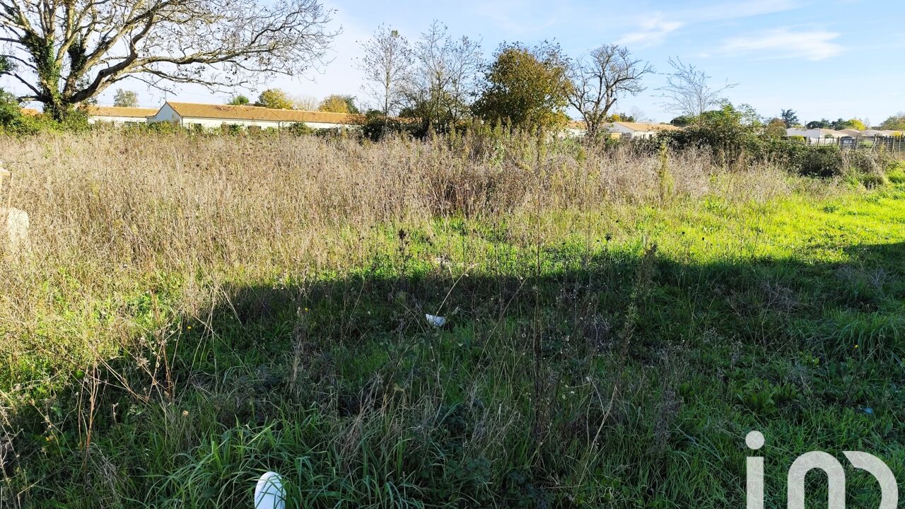 terrain  pièces 382 m2 à vendre à Niort (79000)