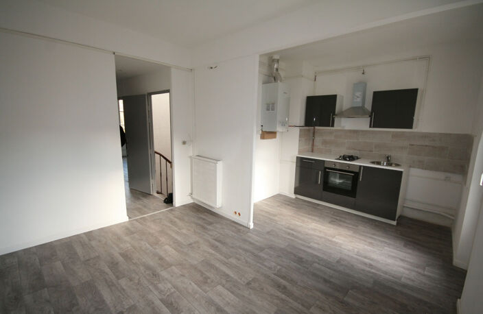 Marseille 1er - Libération / Les Réformés - IMMEUBLE INVESTIS... — photo 4