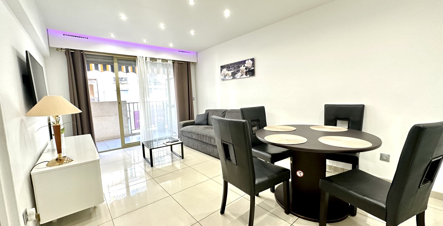 CANNES CENTRE T2 DE 58M2 AVEC TERRASSE 13M2   90M DE LA MER — photo 1