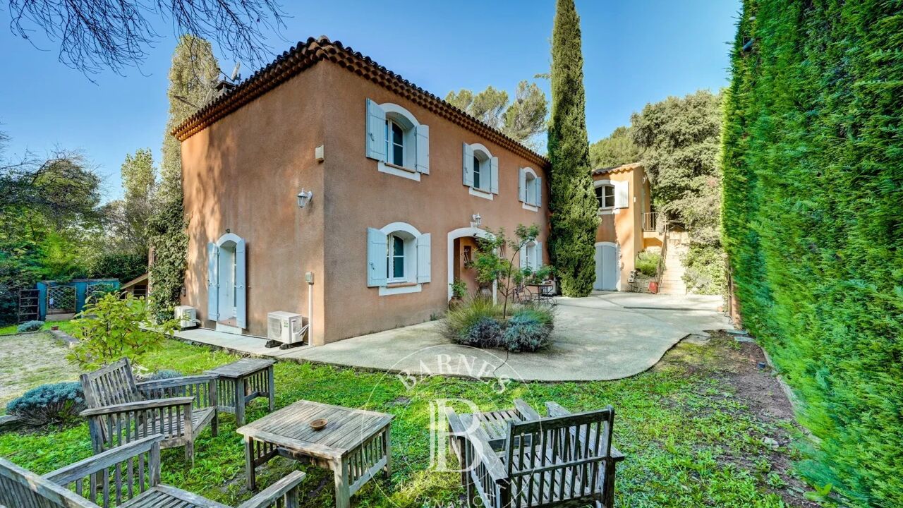 maison 10 pièces 240 m2 à vendre à Aix-en-Provence (13090)