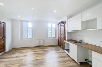 location appartement 740 € CC /mois à proximité de Brignoles (83170)