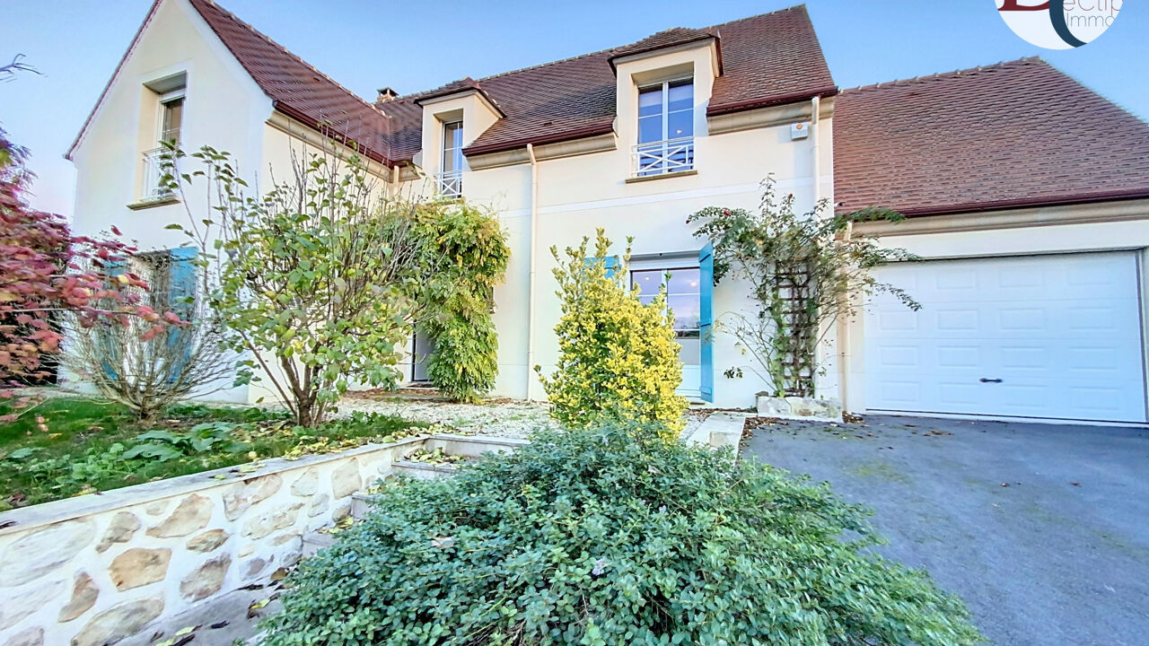 maison 8 pièces 203 m2 à vendre à Senlis (60300)