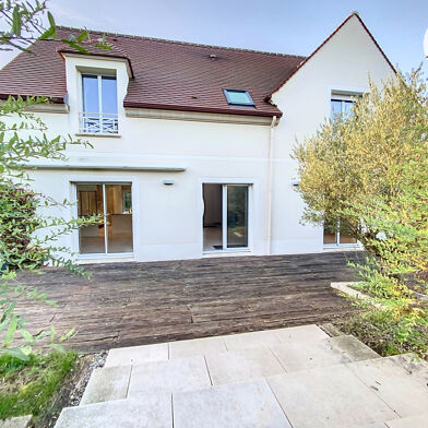 Maison 8 pièces 595000 €
