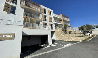 Garage   m² à louer à La Ciotat (13600)