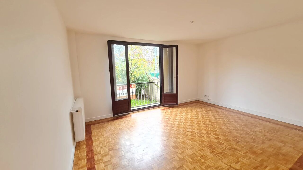 appartement 3 pièces 64 m2 à vendre à Noisy-le-Sec (93130)