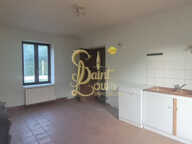 MAISON ANCIENNE DE PLAIN PIED DE 90 M2 ENVIRION - DEPENDANCE — photo 2