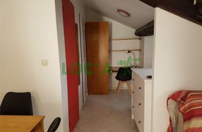 location appartement 740 € CC /mois à proximité de Chassieu (69680)