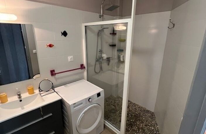 Vente appartement 3 pièces 54 m² Saint-François (97118) — photo 2