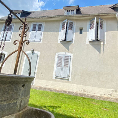 Maison 9 pièces 285 m²