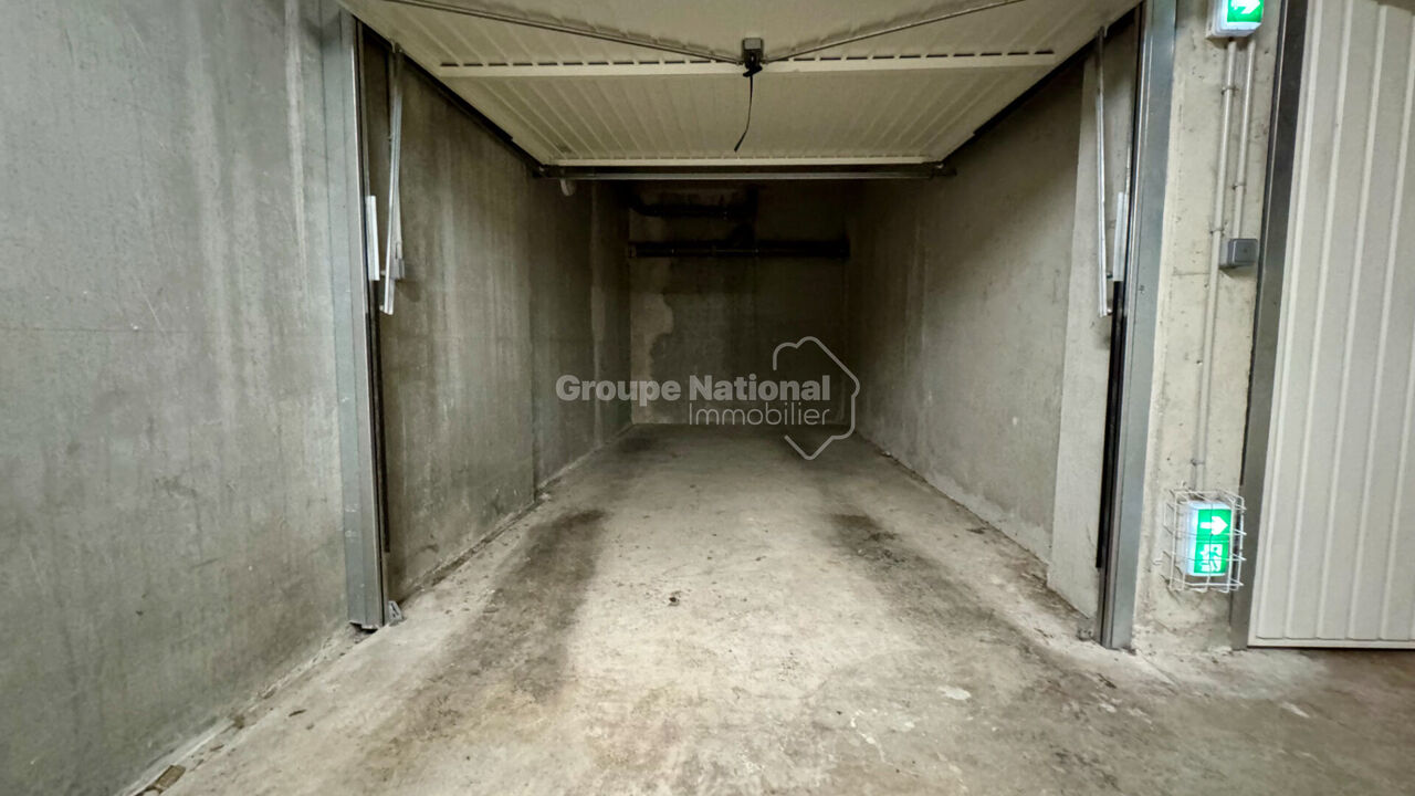 garage  pièces 13 m2 à vendre à Nîmes (30000)