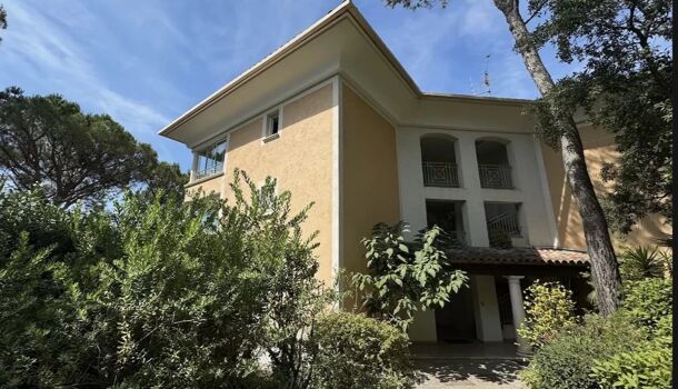 Appartement 3 pièces  à vendre Saint-Raphaël 83700