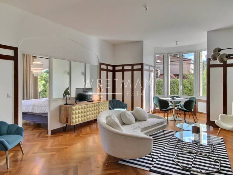Appartement rénové avec 2 chambres - Cannes — photo 1