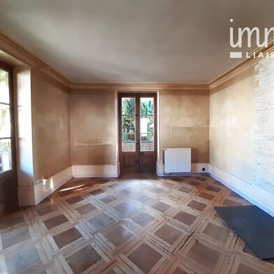 Appartement 3 pièces 197600 €