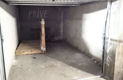 garage  pièces  m2 à vendre à Nice (06300)