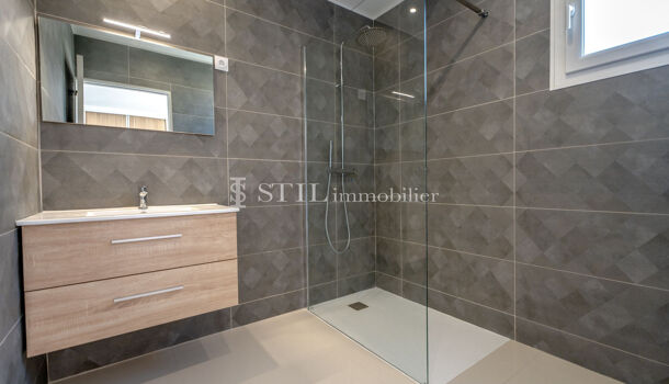 Villa / Maison 6 pièces  à vendre Plan-de-la-Tour (Le) 83120