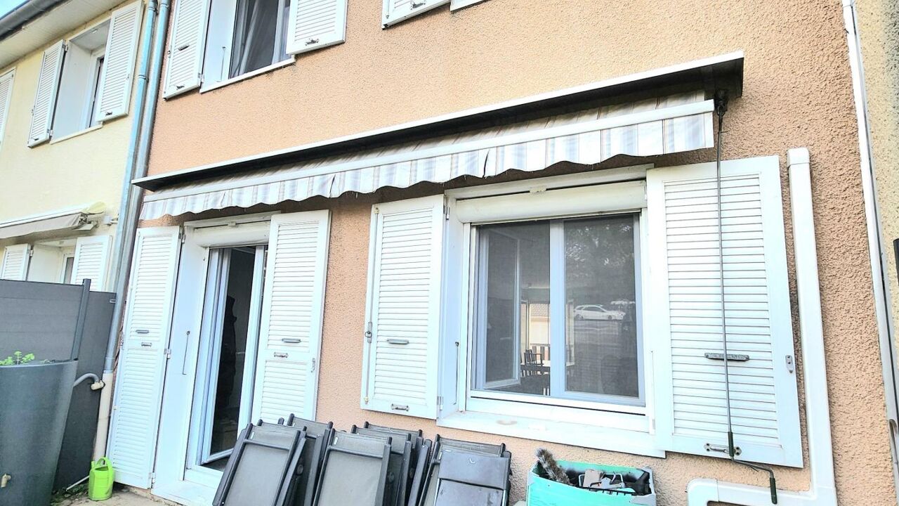 maison 6 pièces 94 m2 à vendre à Pierre-Bénite (69310)