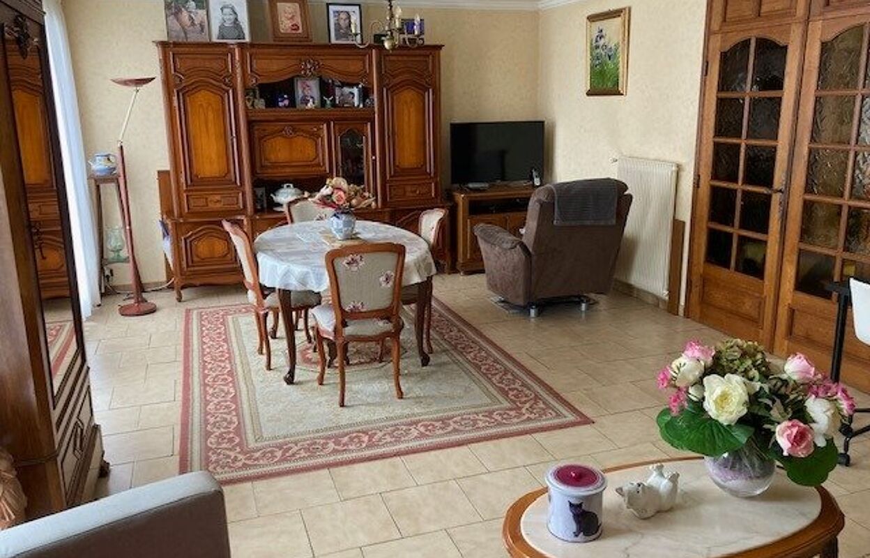 appartement 5 pièces 82 m2 à vendre à Châtillon-sur-Seine (21400)