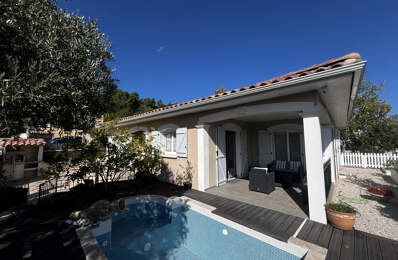 Villa avec piscine — photo du bien