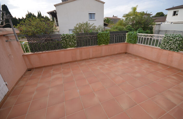 T3 à louer à Sanary en duplex — photo 3