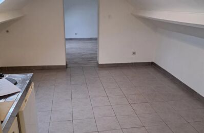 location appartement 350 € CC /mois à proximité de Orvilliers (78910)