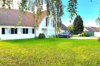 Maison 9 pièces 737690 €