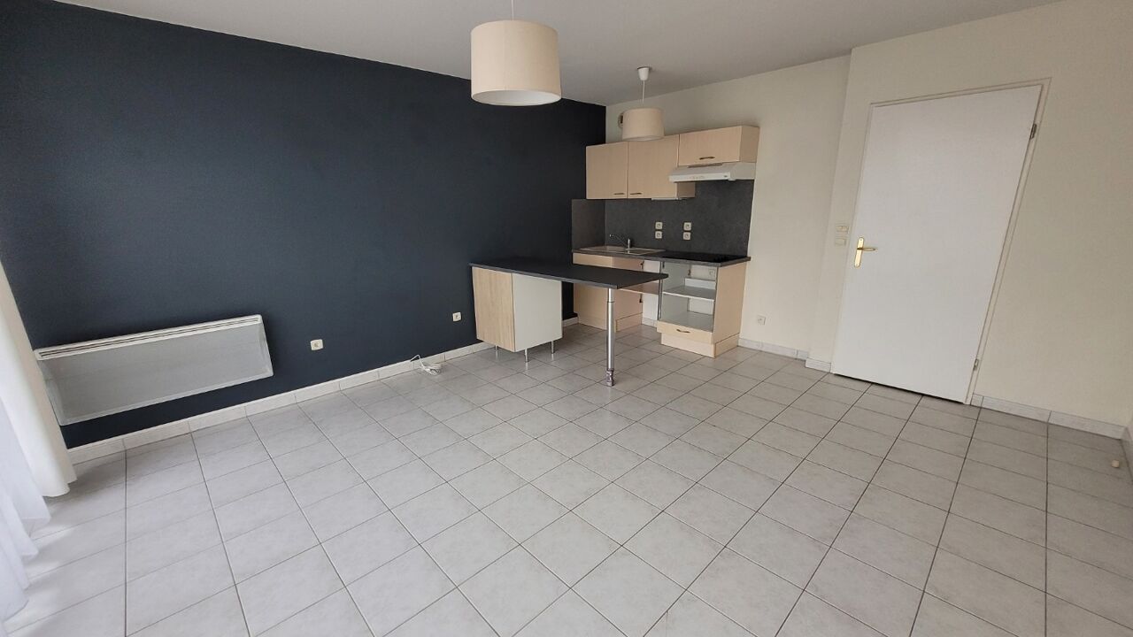 appartement 2 pièces 43 m2 à louer à Loos (59120)