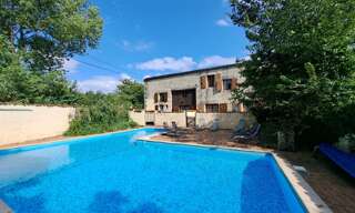 Maison 22 Pièces 500 m² à vendre à Saint-Pierre-de-Juillers (17400)