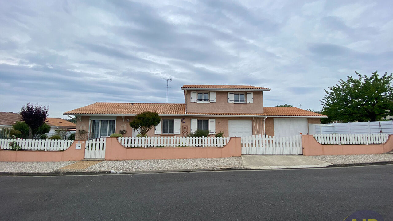 maison 7 pièces 157 m2 à vendre à Pauillac (33250)