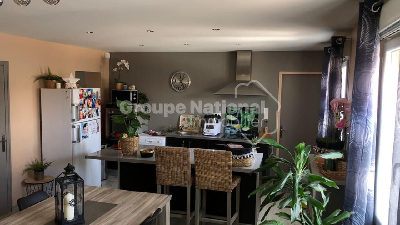 appartement 3 pièces 65 m2 à louer à Entraigues-sur-la-Sorgue (84320)