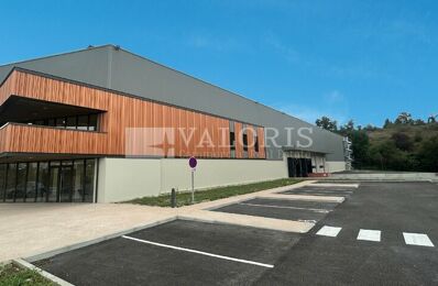 location commerce 32 300 € CC /mois à proximité de Saint-Quentin-Fallavier (38070)