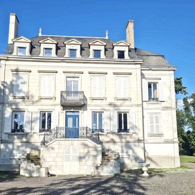 Maison 6 pièces 215 m²