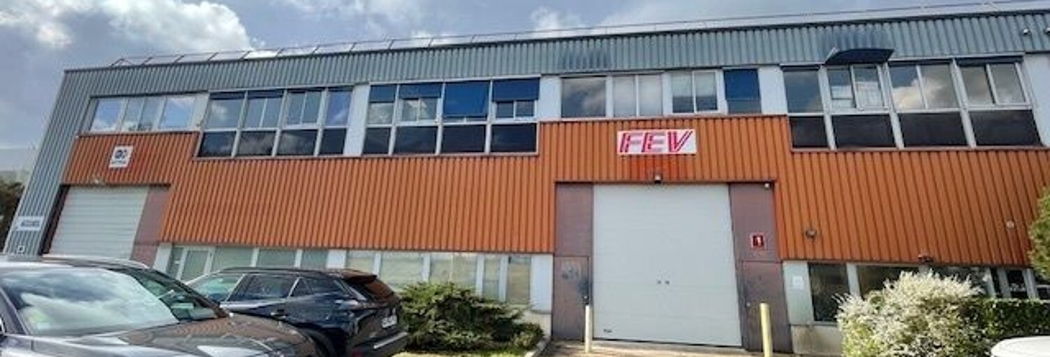Bureau  1724 m² à louer à Trappes (78190)