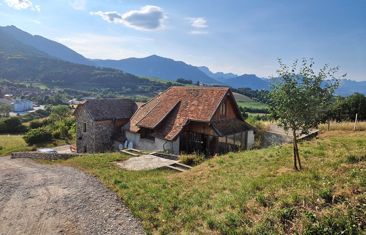 maison 10 pièces 190 m2 à vendre à Saint-Maurice-en-Trièves (38930)