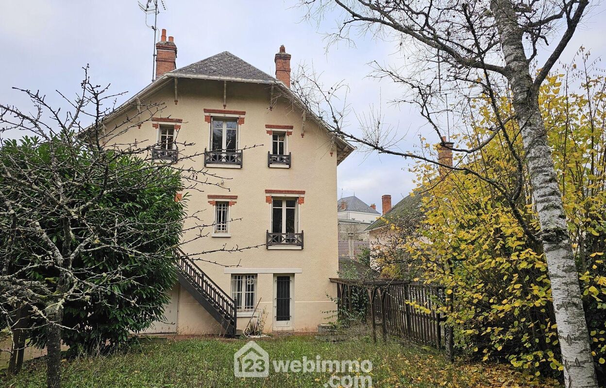 maison 7 pièces 164 m2 à vendre à Le Malesherbois (45300)