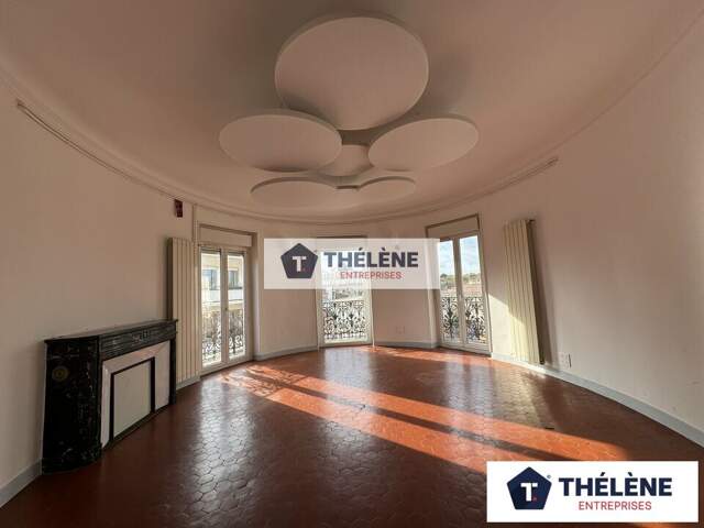 BUREAUX à VENDRE — photo du bien