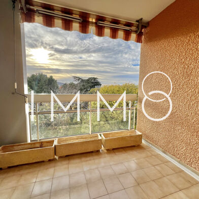 Appartement 3 pièces 1130 €