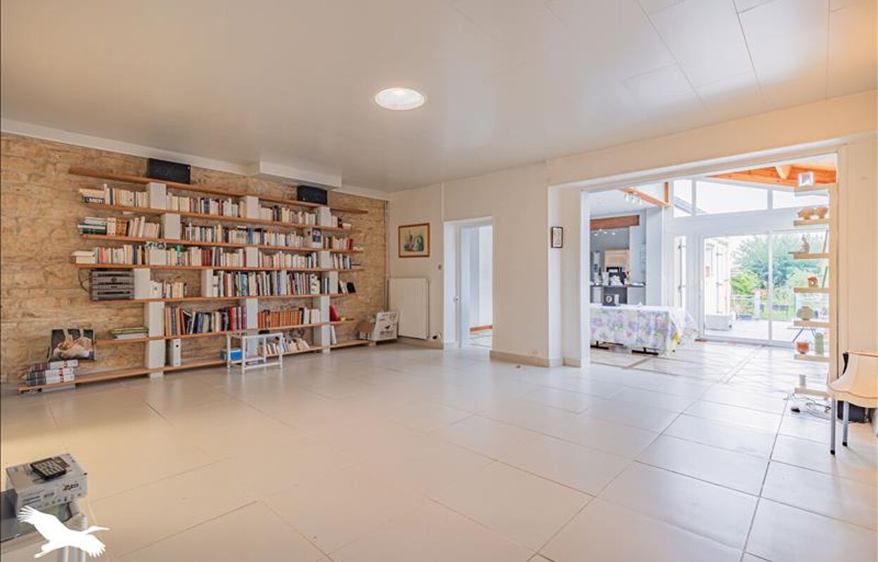 maison 5 pièces 135 m2 à vendre à Rochefort (17300)