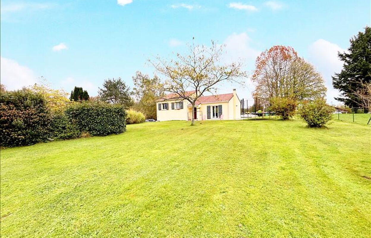 maison 5 pièces 93 m2 à vendre à La Chapelle-Montbrandeix (87440)