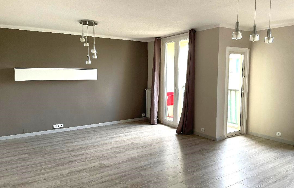 appartement 4 pièces 67 m2 à louer à Marseille 12 (13012)